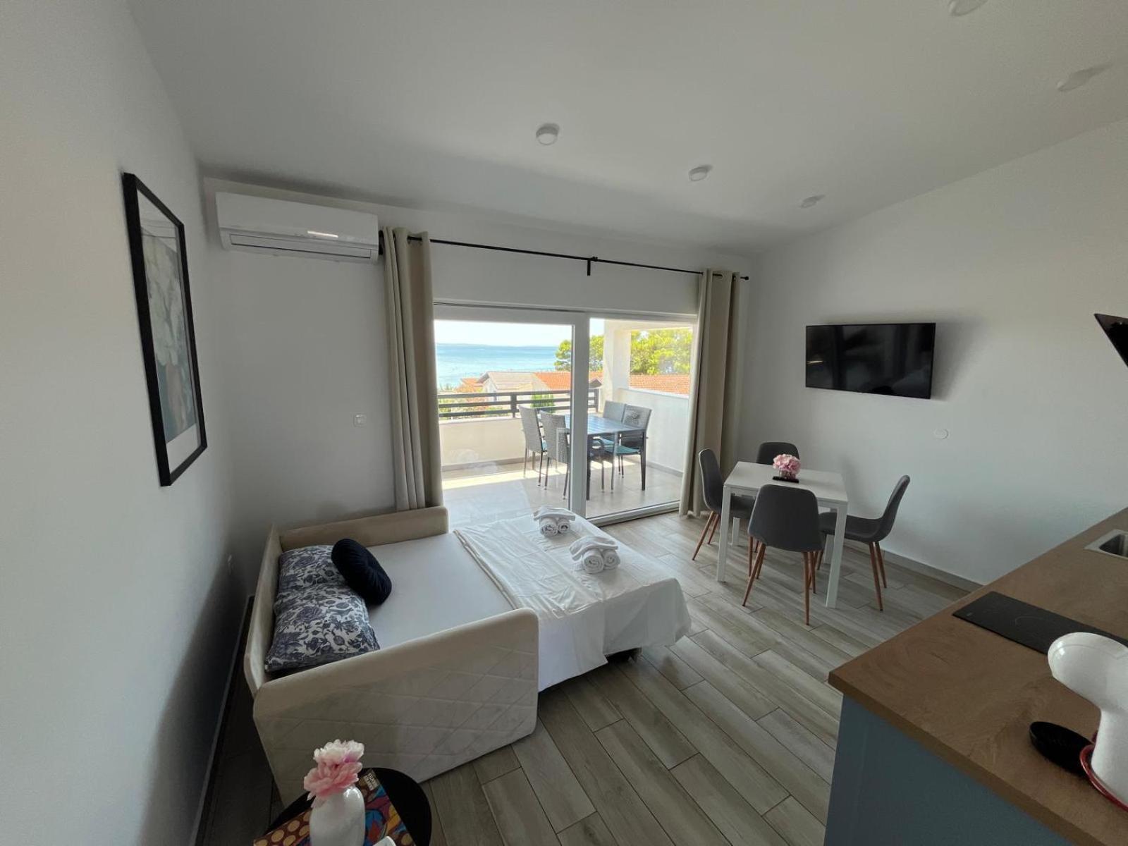 B&B Bloom Apartments Vir Exterior foto